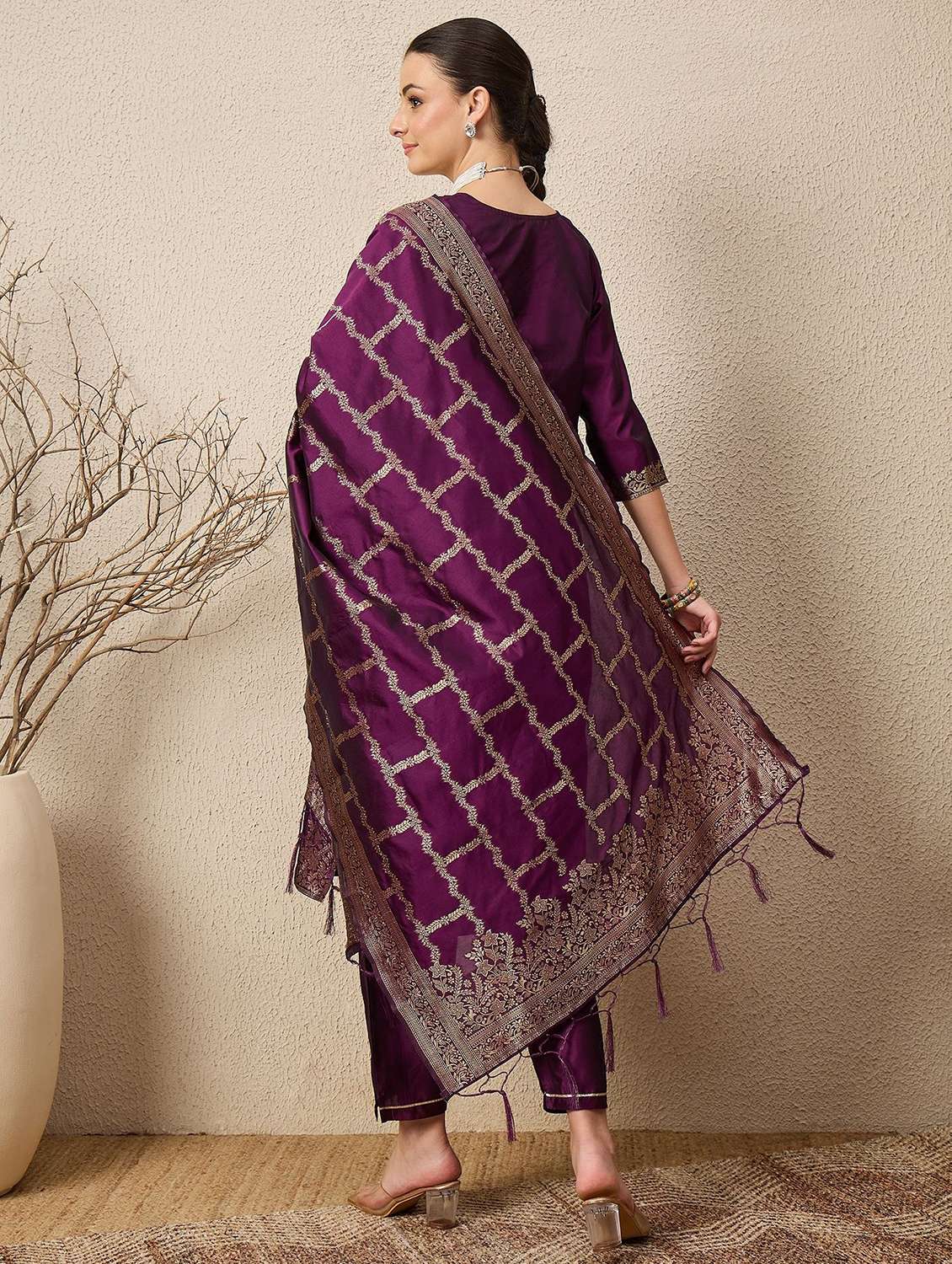 women self design three quarter sleeve kurta pant with dupatta set - 22322243 -  Standard Image - 3