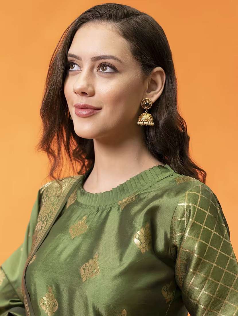 women self design three quarter sleeve kurta pant with dupatta set - 22322250 -  Standard Image - 3