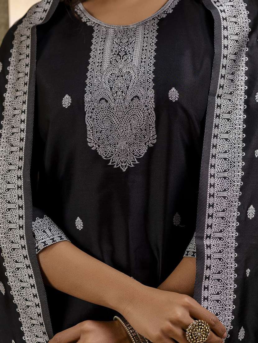 women self design three quarter sleeve kurta pant with dupatta set - 22322281 -  Standard Image - 5