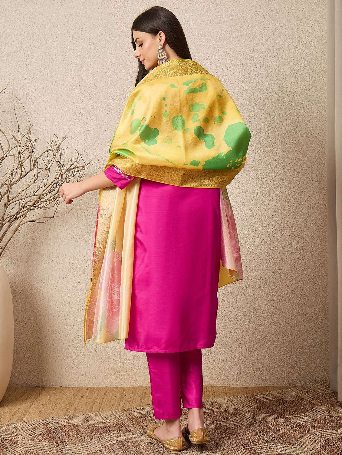 women solid with work three quarter sleeve kurta pant with dupatta set - 22322282 -  Standard Image - 3