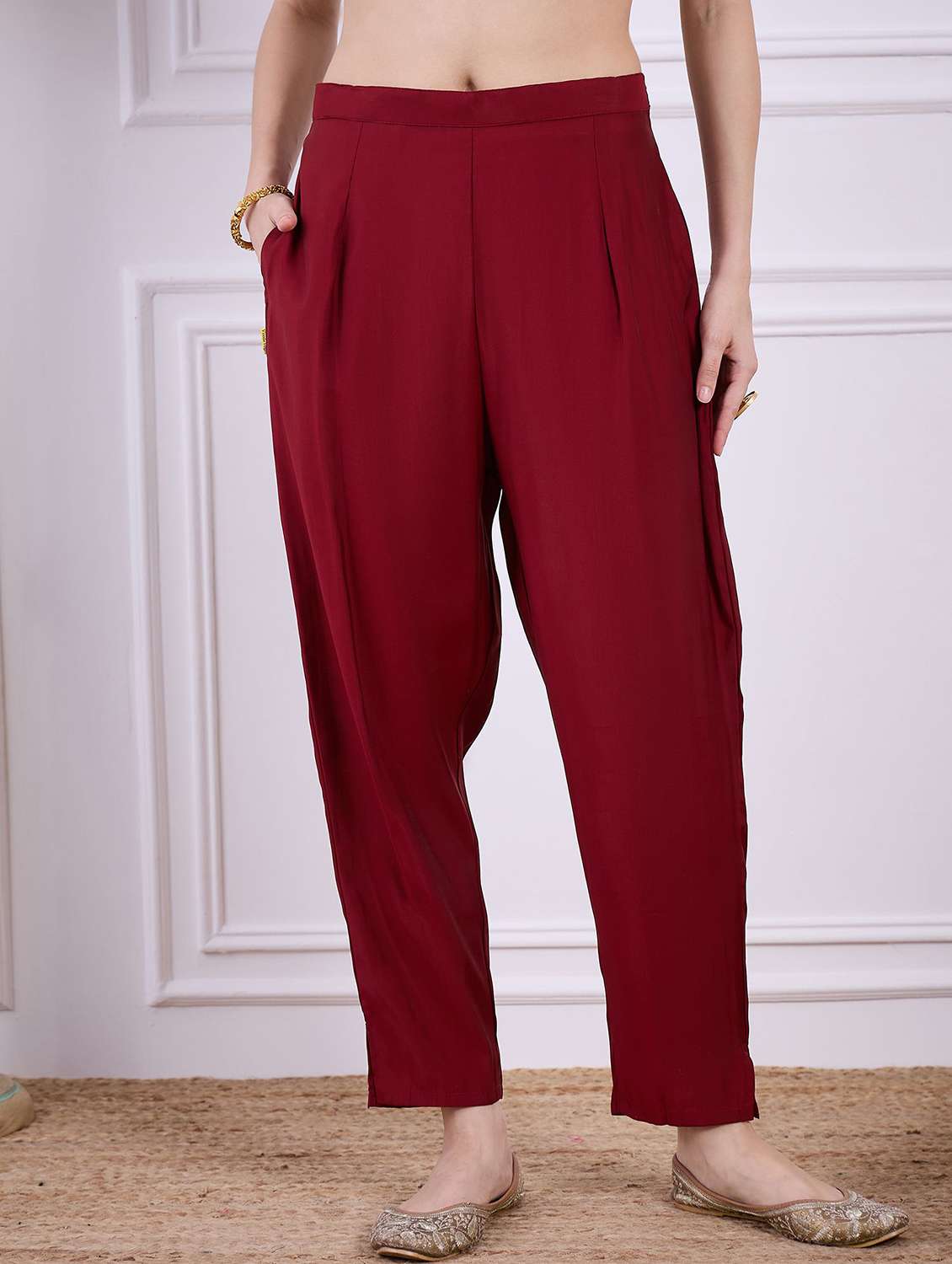 women solid with work three quarter sleeve kurta pant with dupatta set - 22322344 -  Standard Image - 3