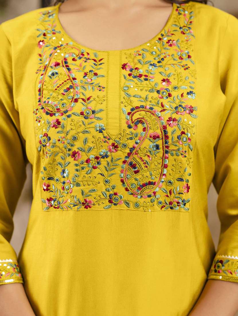 Women Solid With Work Three Quarter Sleeve Kurta Pant With Dupatta Set - 22322354 -  Standard Image - 5