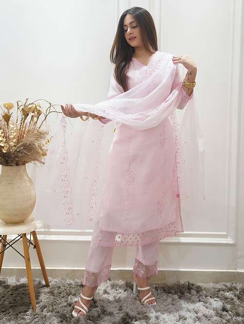 Women Solid With Work Three Quarter Sleeve Kurta Pant With Dupatta Set