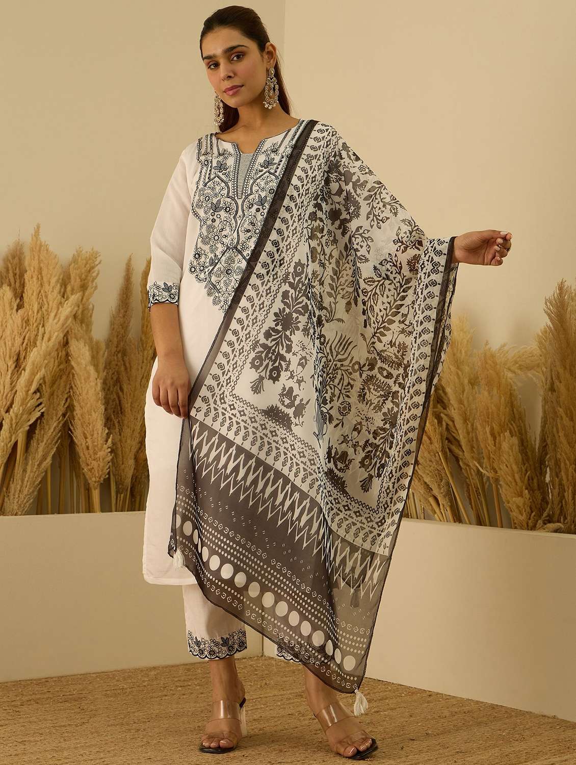 women solid with work three quarter sleeve kurta pant with dupatta set