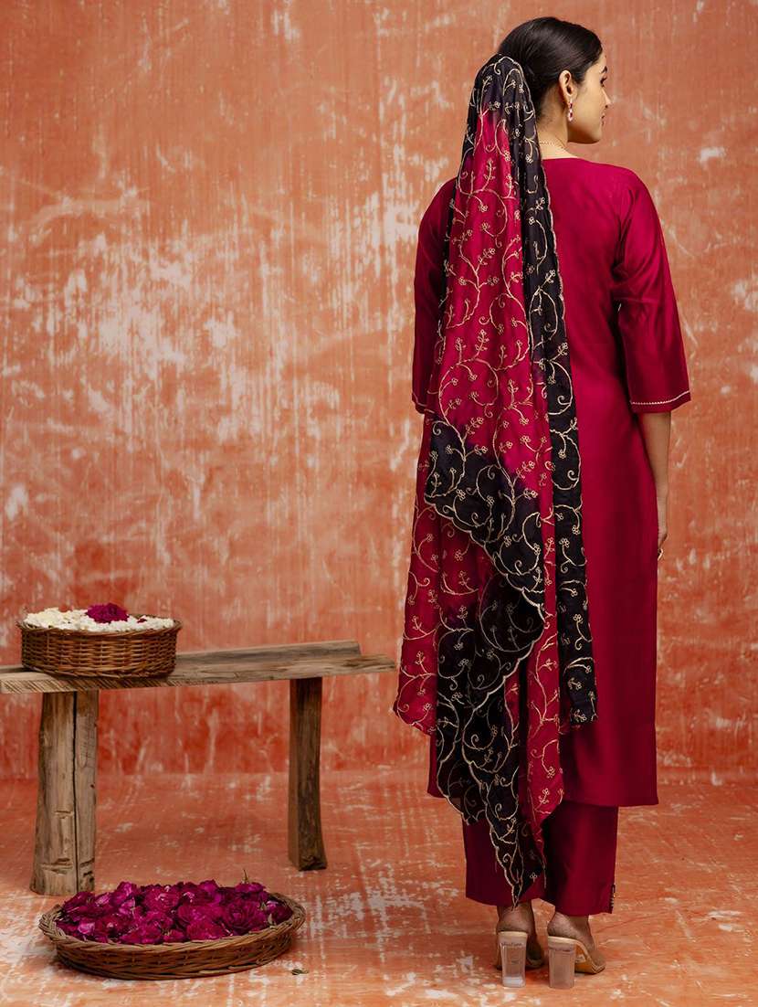 women solid with work three quarter sleeve kurta pant with dupatta set - 22322420 -  Standard Image - 3