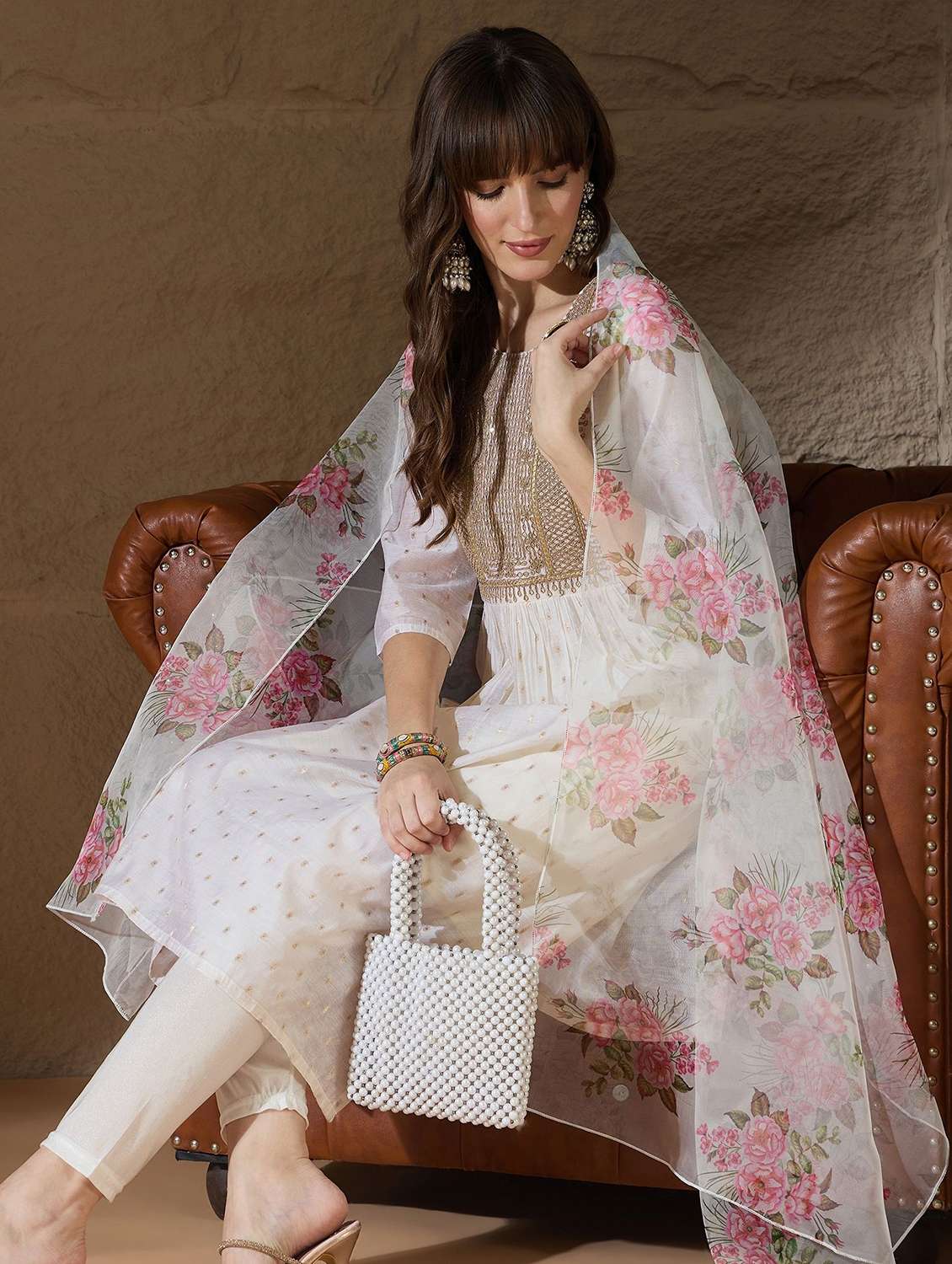 women self design three quarter sleeve kurta pant with dupatta set - 22322425 -  Standard Image - 5