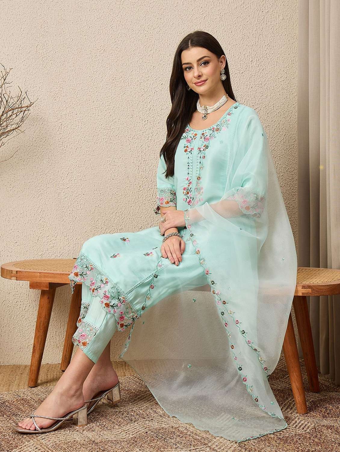 women solid with work three quarter sleeve kurta pant with dupatta set
