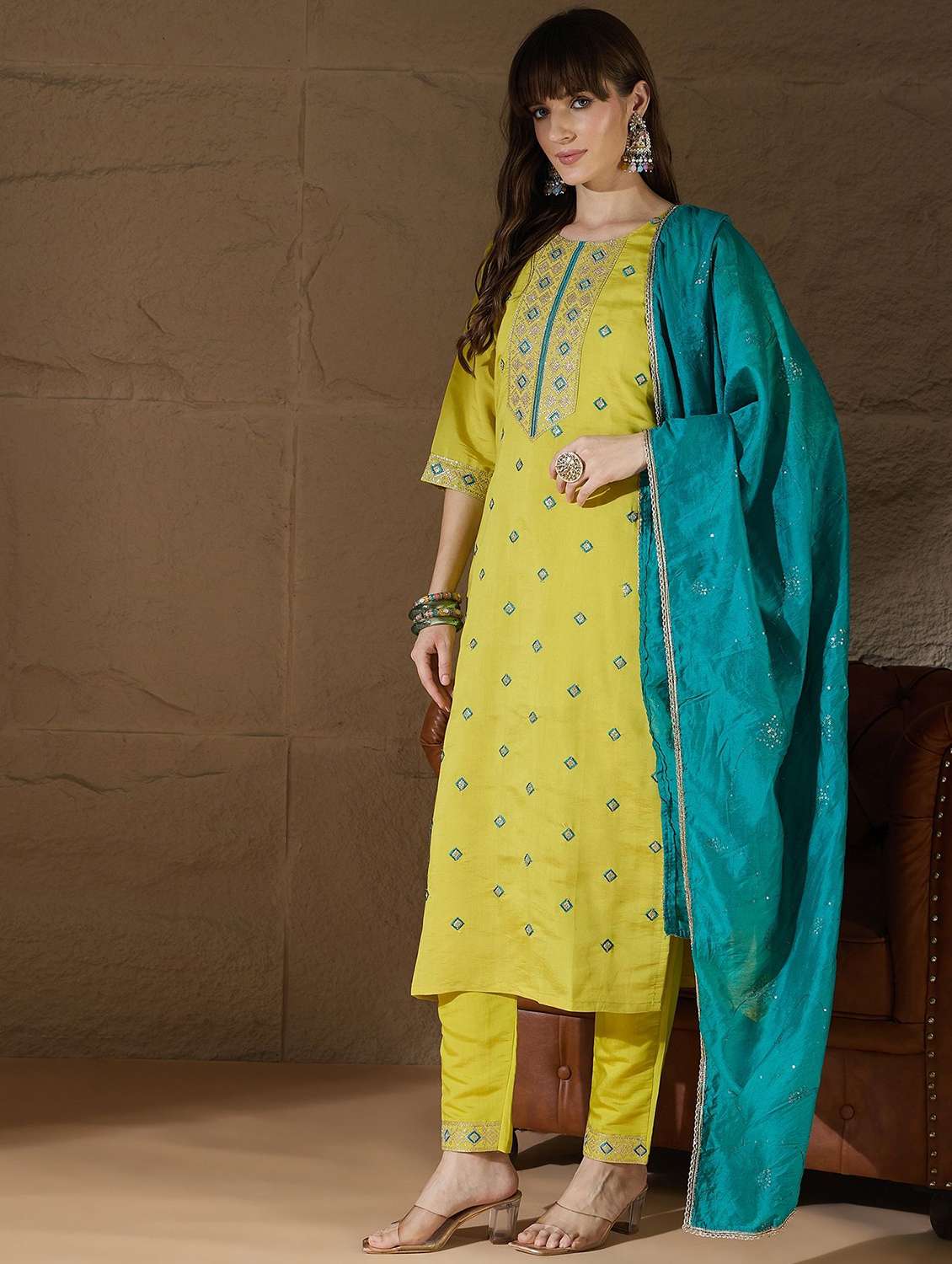 women solid with work three quarter sleeve kurta pant with dupatta set