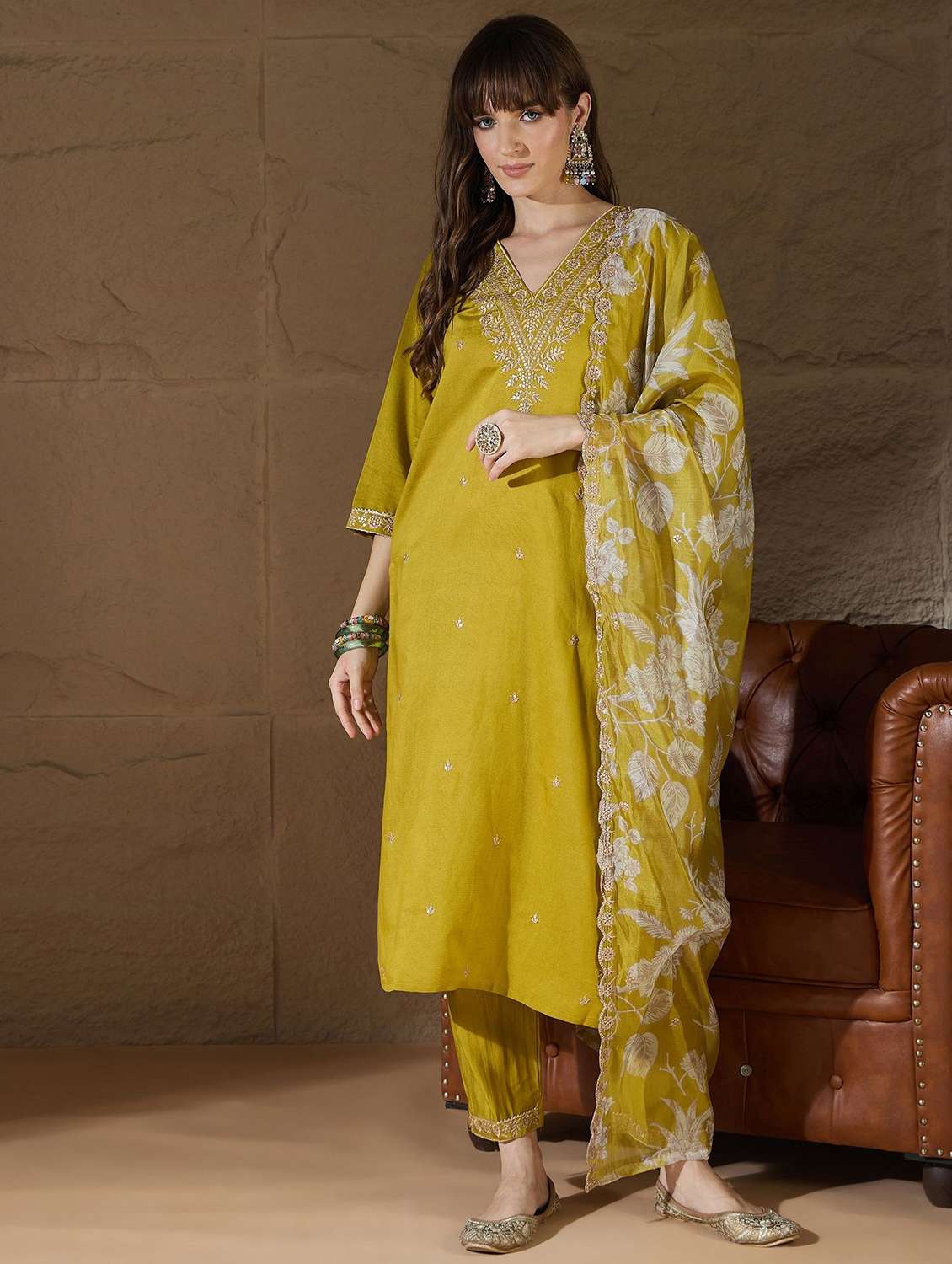 women solid with work three quarter sleeve kurta pant with dupatta set