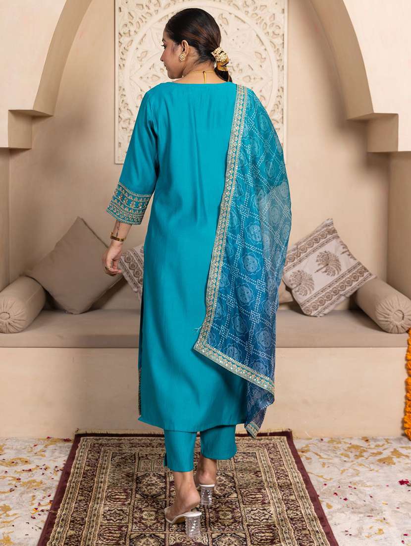 women solid with work three quarter sleeve kurta pant with dupatta set - 22322489 -  Standard Image - 3