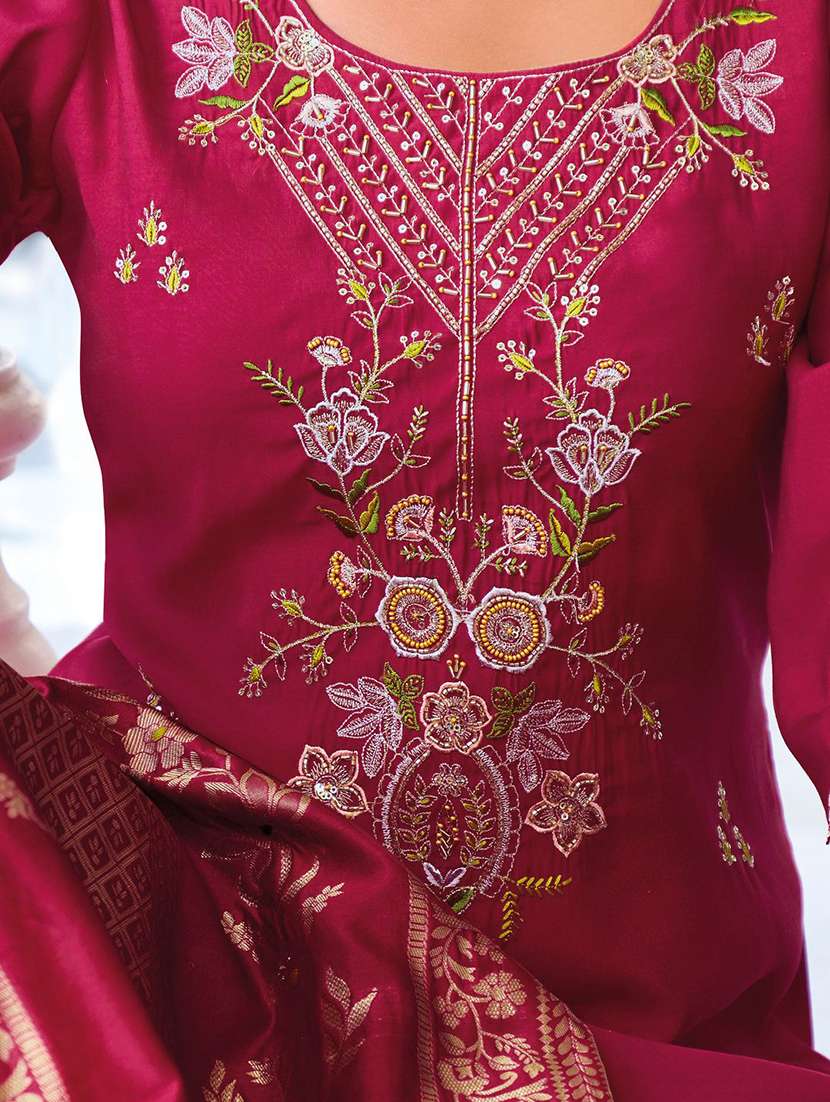 Pink Silk Blend Kurta Pant Set - 22322504 -  Standard Image - 5