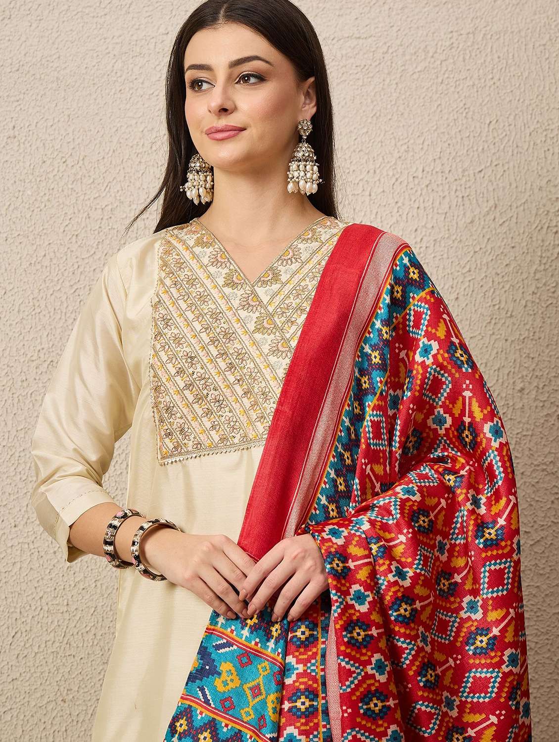 women solid with work three quarter sleeve kurta pant with dupatta set - 22322515 -  Standard Image - 3