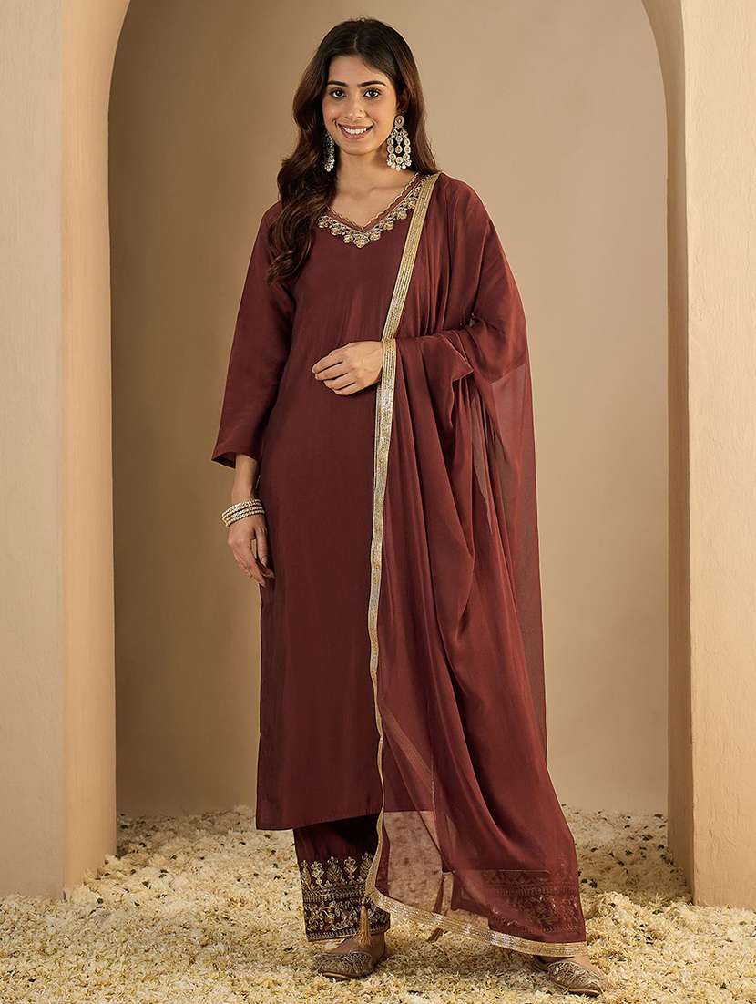 women solid with work three quarter sleeve kurta pant with dupatta set