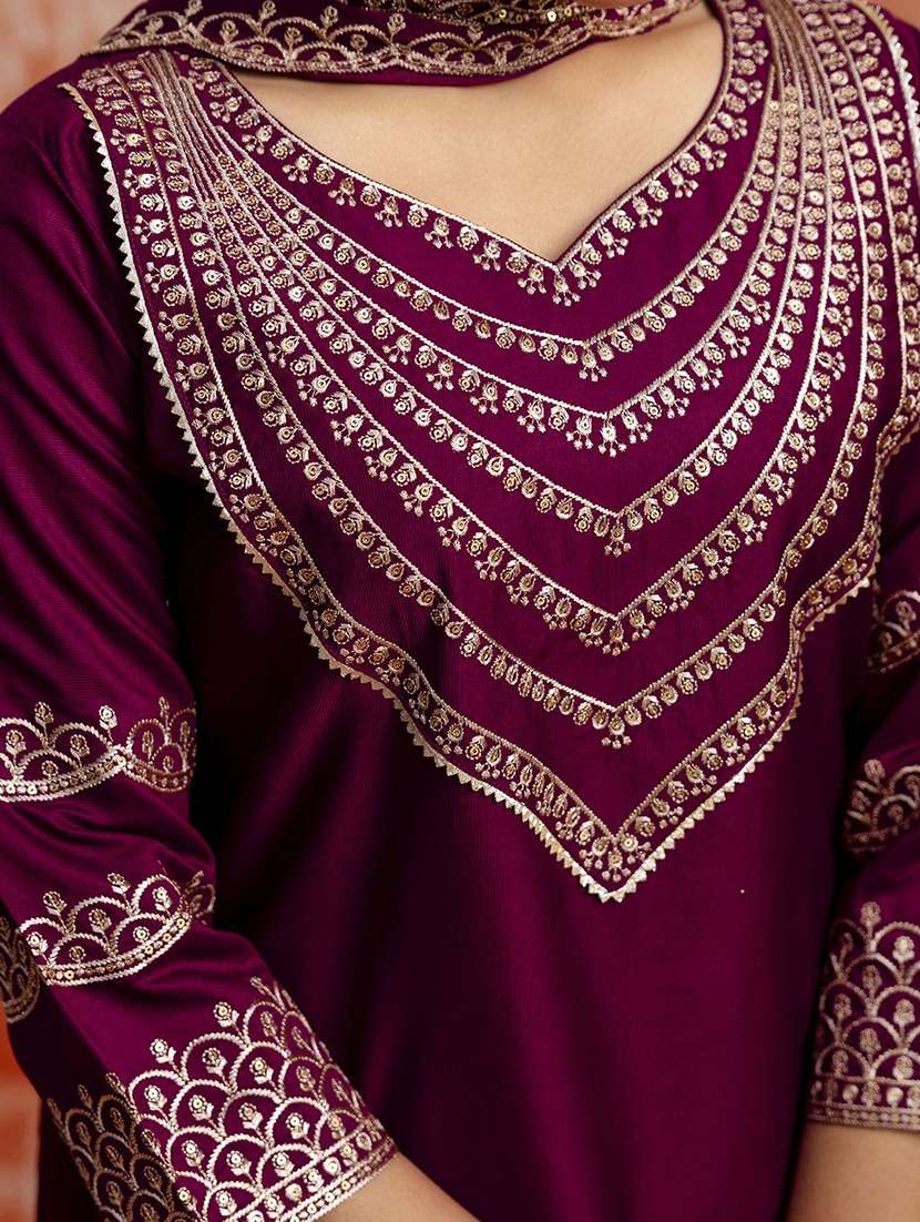 women solid with work three quarter sleeve kurta pant with dupatta set - 22322540 -  Standard Image - 5