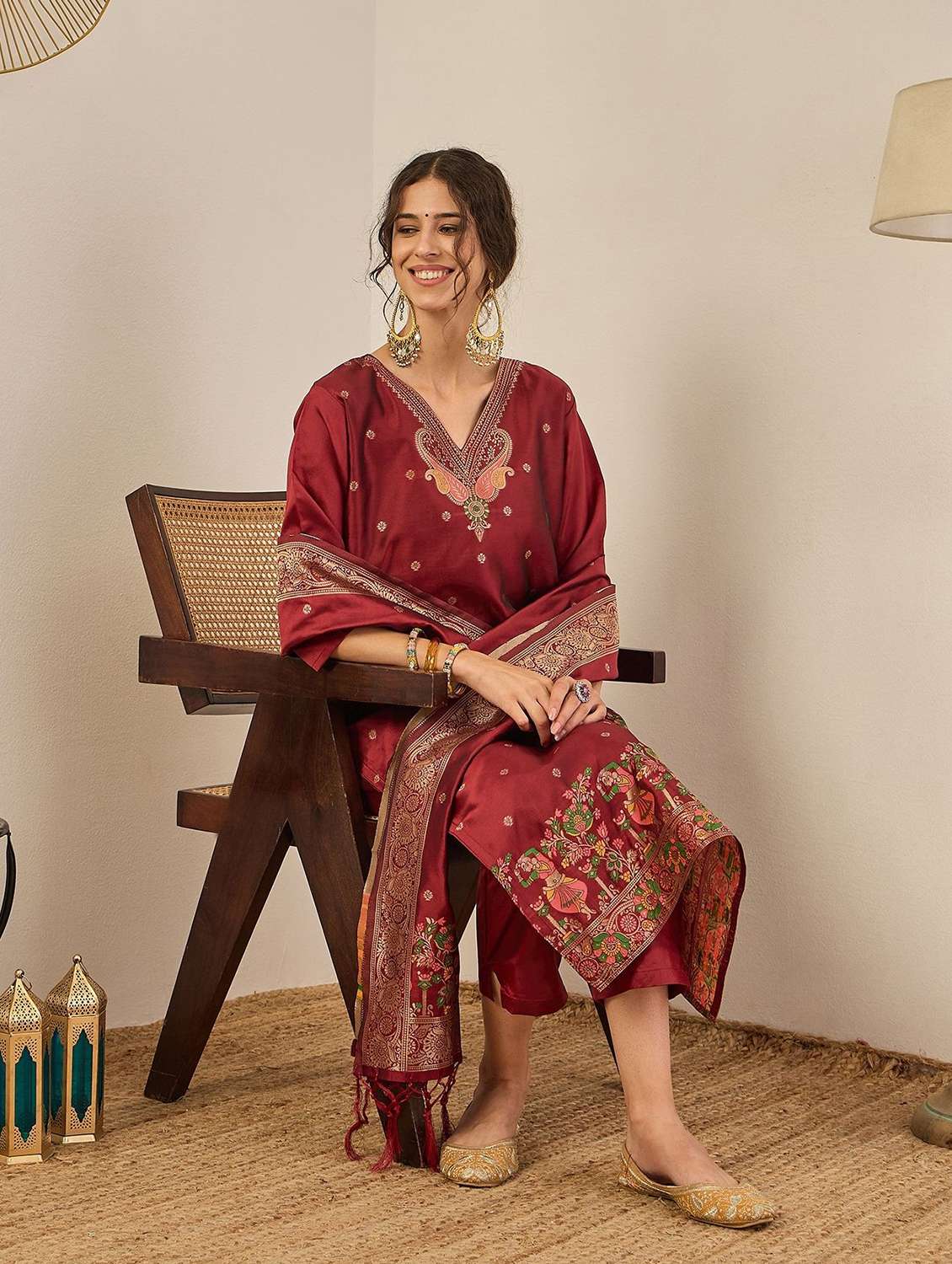 women self design three quarter sleeve kurta pant with dupatta set - 22322558 -  Standard Image - 3