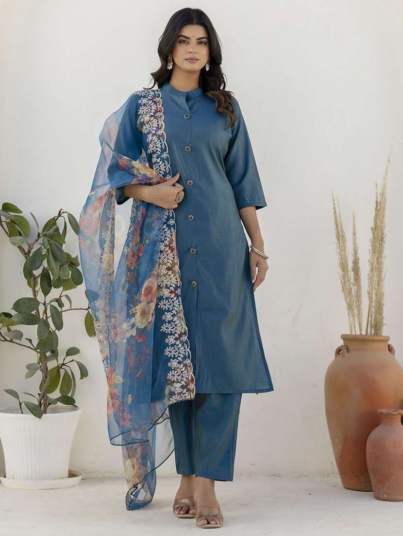 women solid three quarter sleeve kurta pant with dupatta set