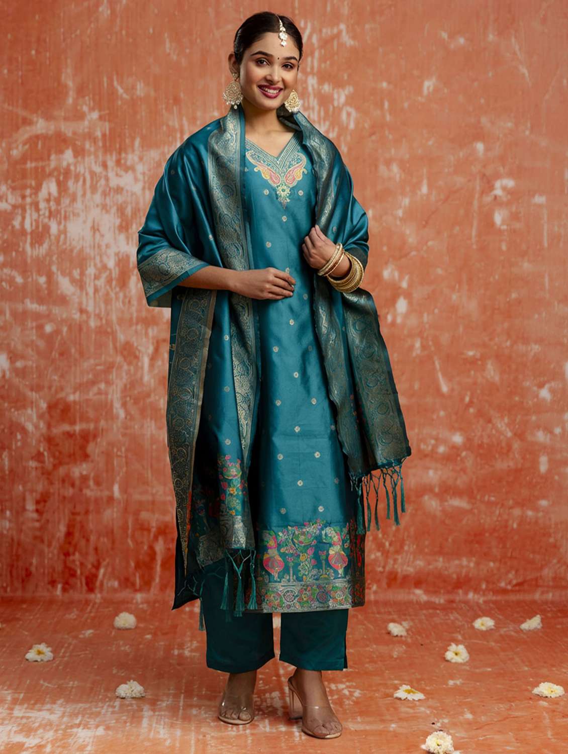 women self design three quarter sleeve kurta pant with dupatta set