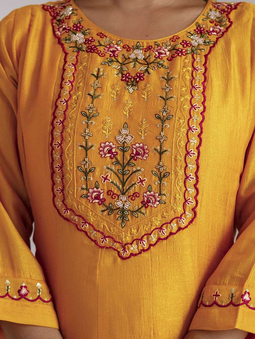 women solid with work three quarter sleeve kurta pant with dupatta set - 22322650 -  Standard Image - 5