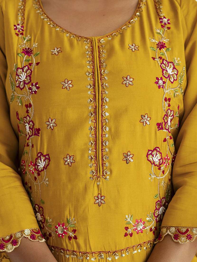 women solid with work three quarter sleeve kurta pant with dupatta set - 22322691 -  Standard Image - 5