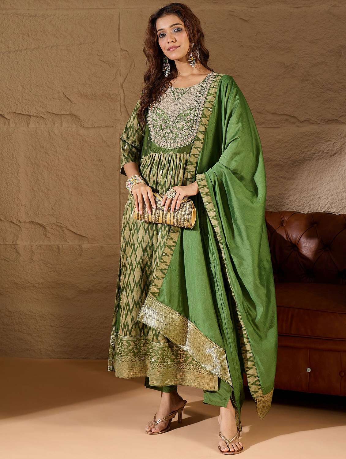 women self design three quarter sleeve kurta pant with dupatta set