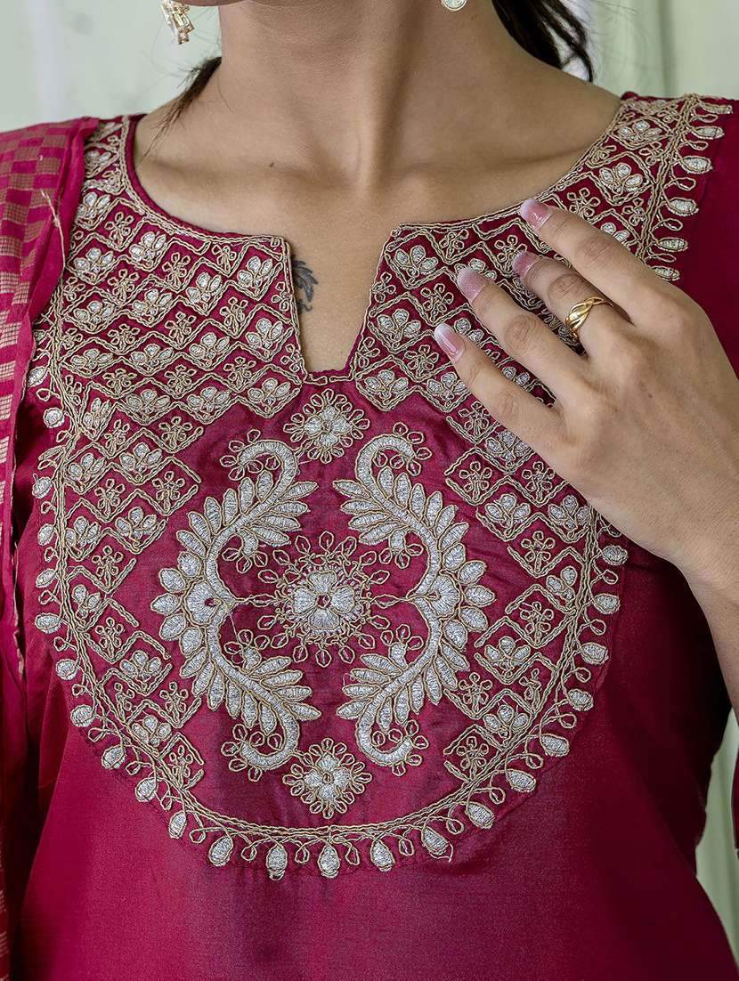 women solid with work three quarter sleeve kurta pant with dupatta set - 22322696 -  Standard Image - 5