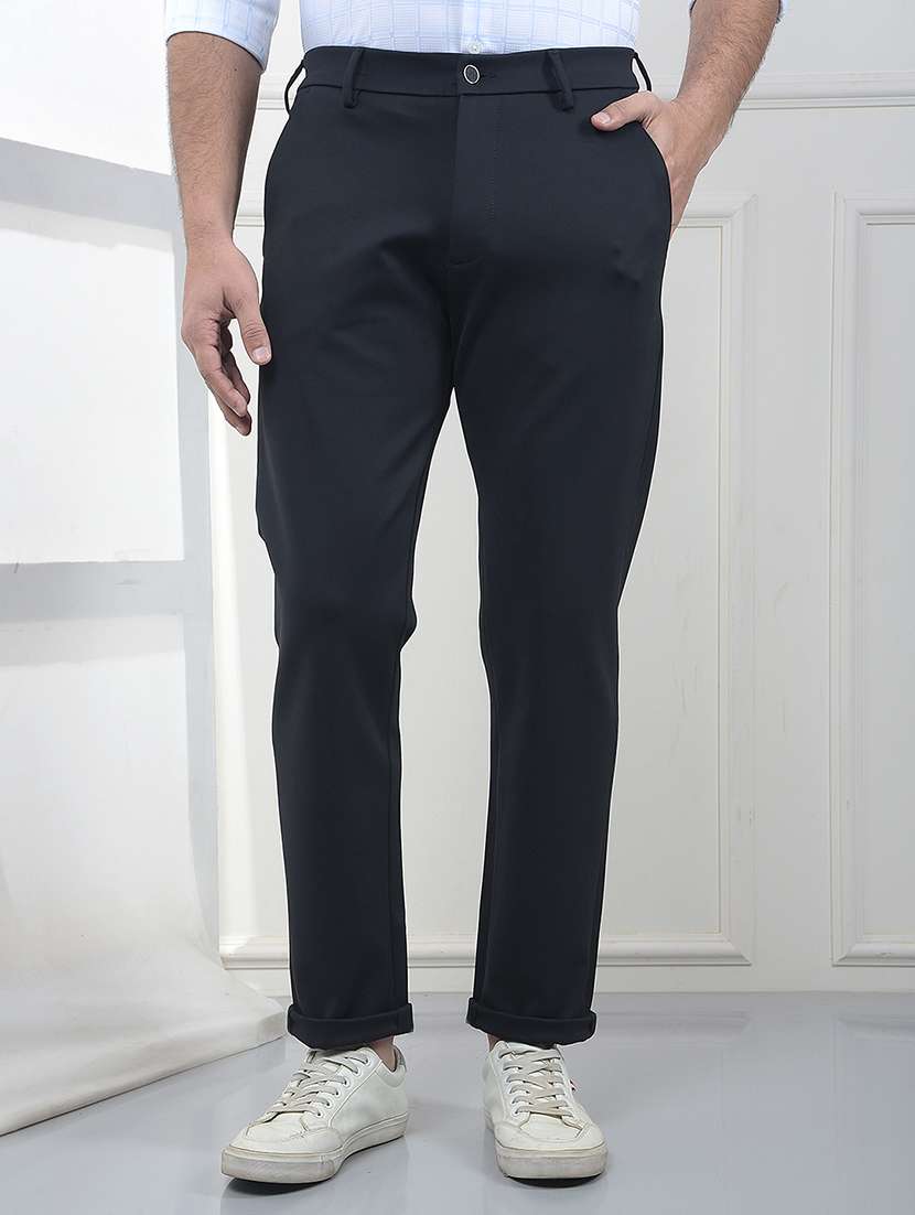 men solid mid rise chinos casual trouser