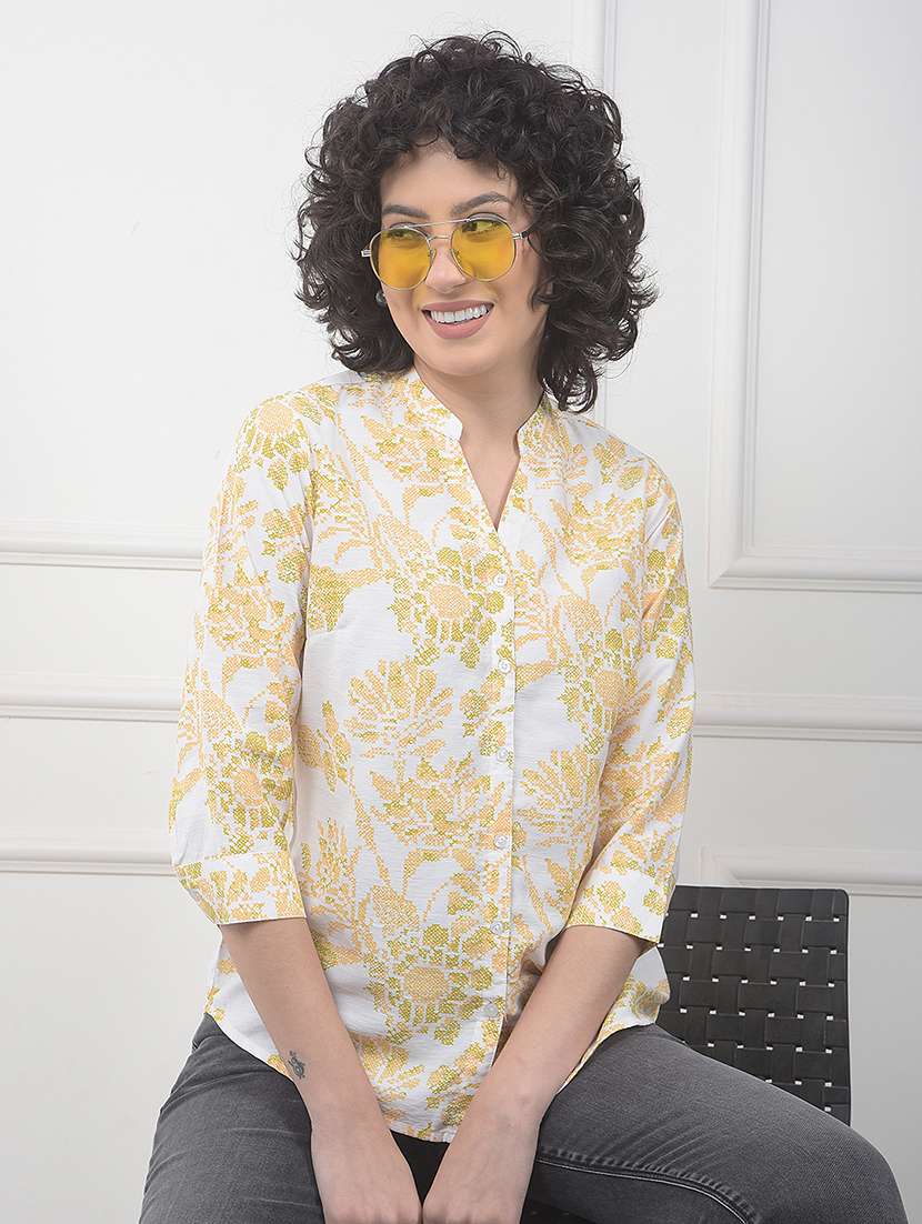 women printed three quarter sleeve shirt