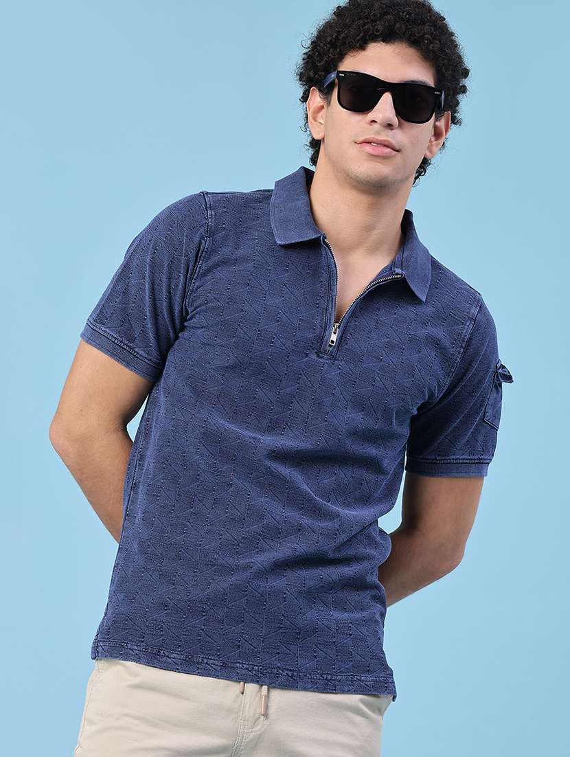 men textured short sleeves polo t-shirt