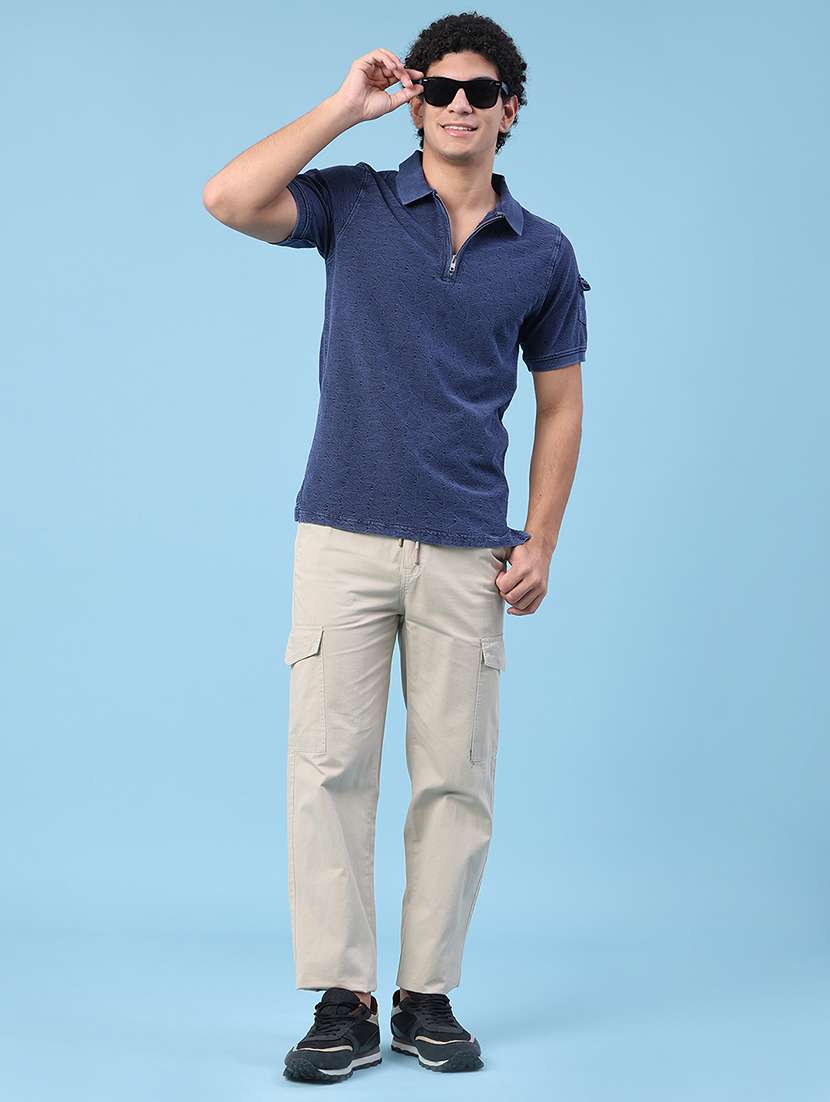 men textured short sleeves polo t-shirt - 22323511 -  Standard Image - 5