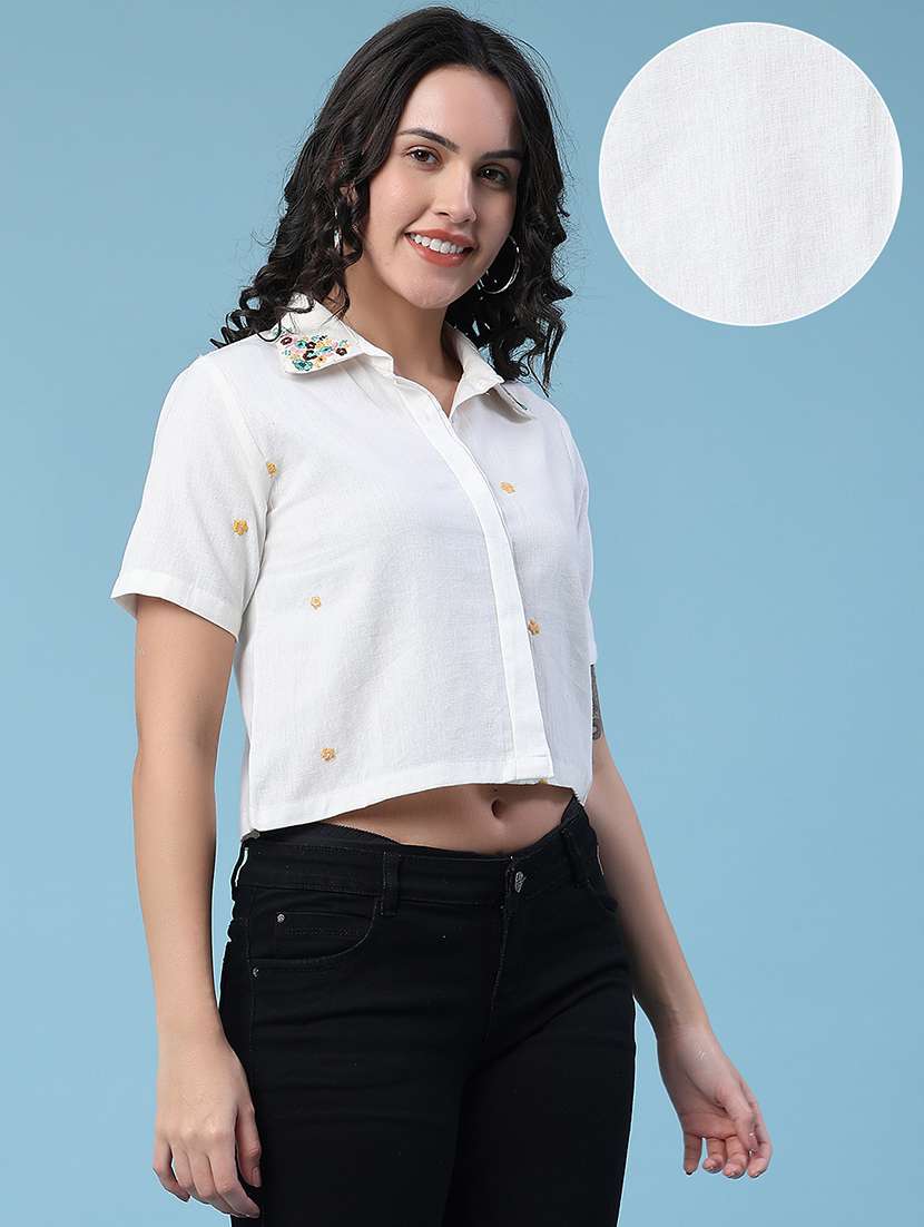 women embroidered short sleeves crop top - 22323642 -  Standard Image - 3