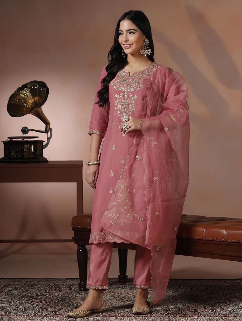 women pink suit set