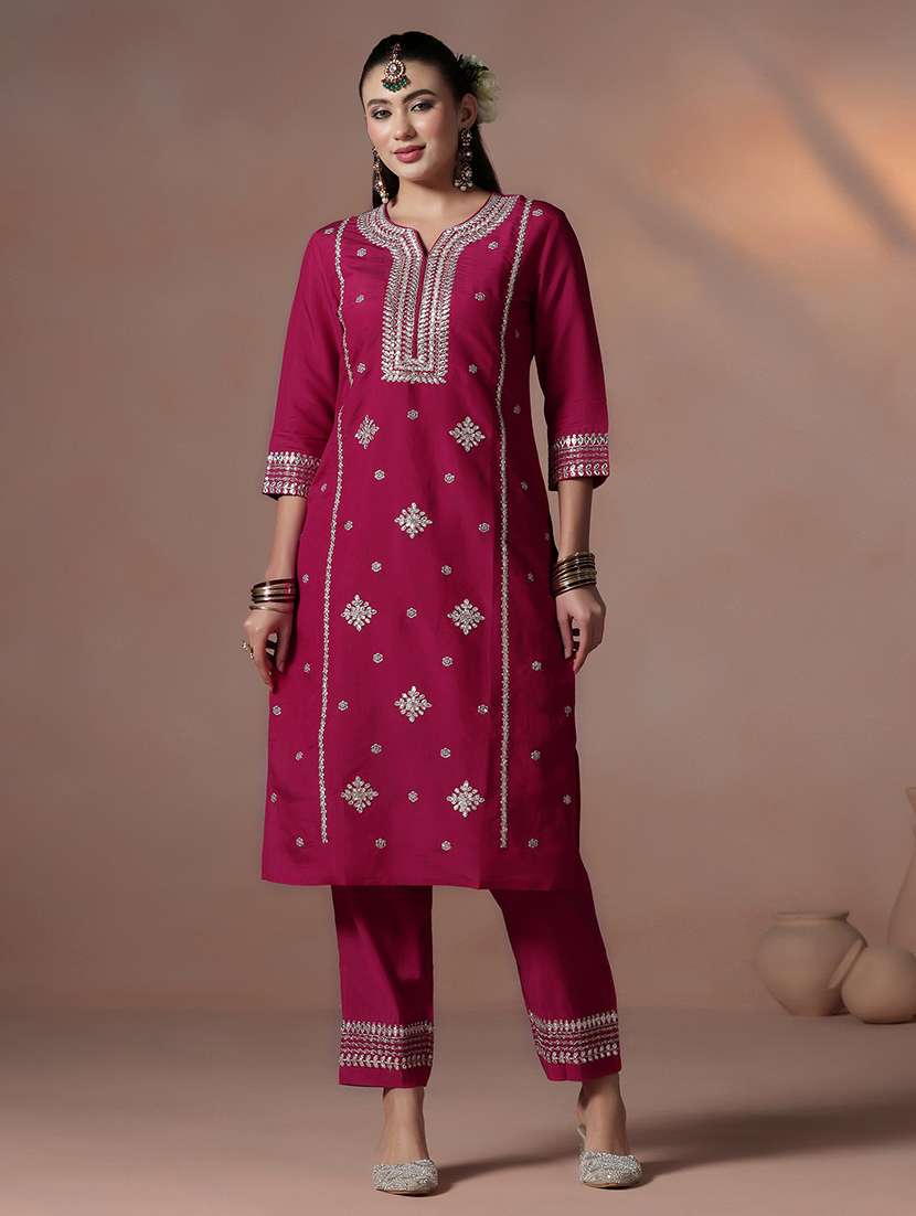 women pink suit set - 22324122 -  Standard Image - 5