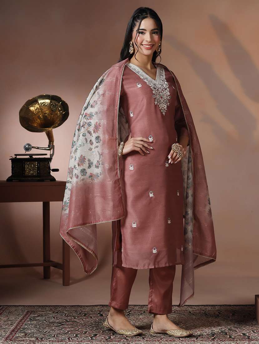 women solid with work three quarter sleeve kurta pant with dupatta set