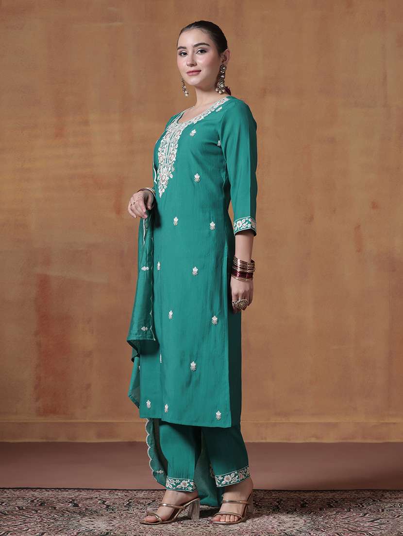 women solid with work three quarter sleeve kurta pant with dupatta set - 22324191 -  Standard Image - 3