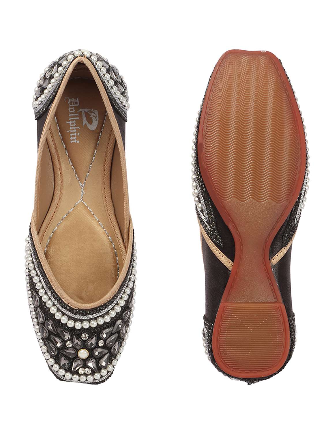 women embroidered slip on mojari - 22324424 -  Standard Image - 3