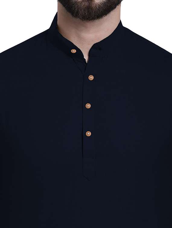 Men Solid Mandarin Neck Short Kurta - 22325272 -  Standard Image - 3