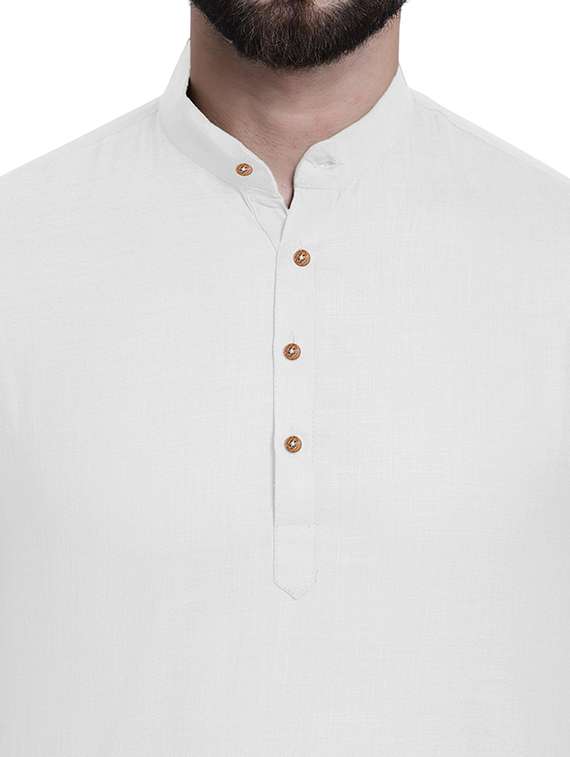 Men Solid Mandarin Neck Short Kurta - 22325282 -  Standard Image - 3