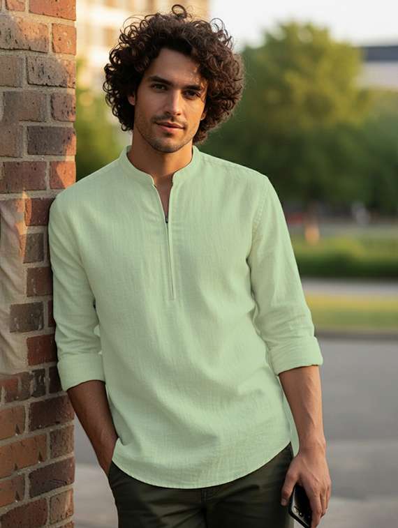 men solid mandarin neck short kurta