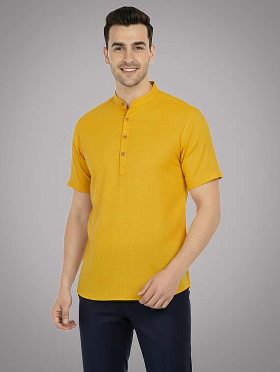 men solid mandarin neck short kurta