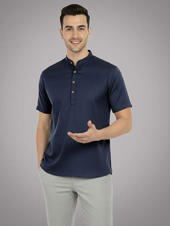 men solid mandarin neck short kurta