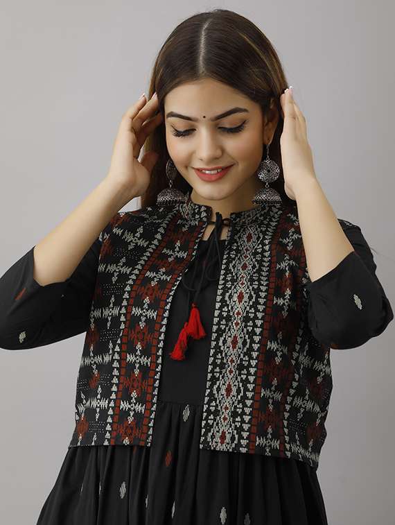 women self design three quarter sleeve ethnic dress - 22326539 -  Standard Image - 5