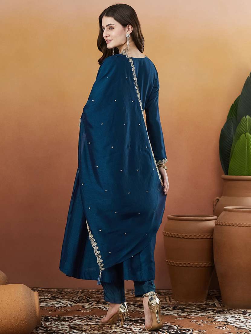 women solid with work long sleeve kurta pant with dupatta set - 22326577 -  Standard Image - 3