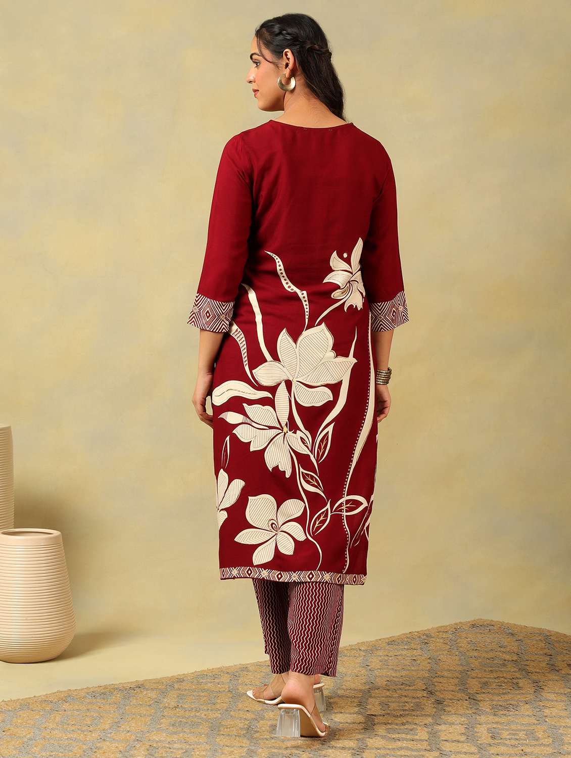 women floral three quarter sleeve kurta pant set - 22326605 -  Standard Image - 3