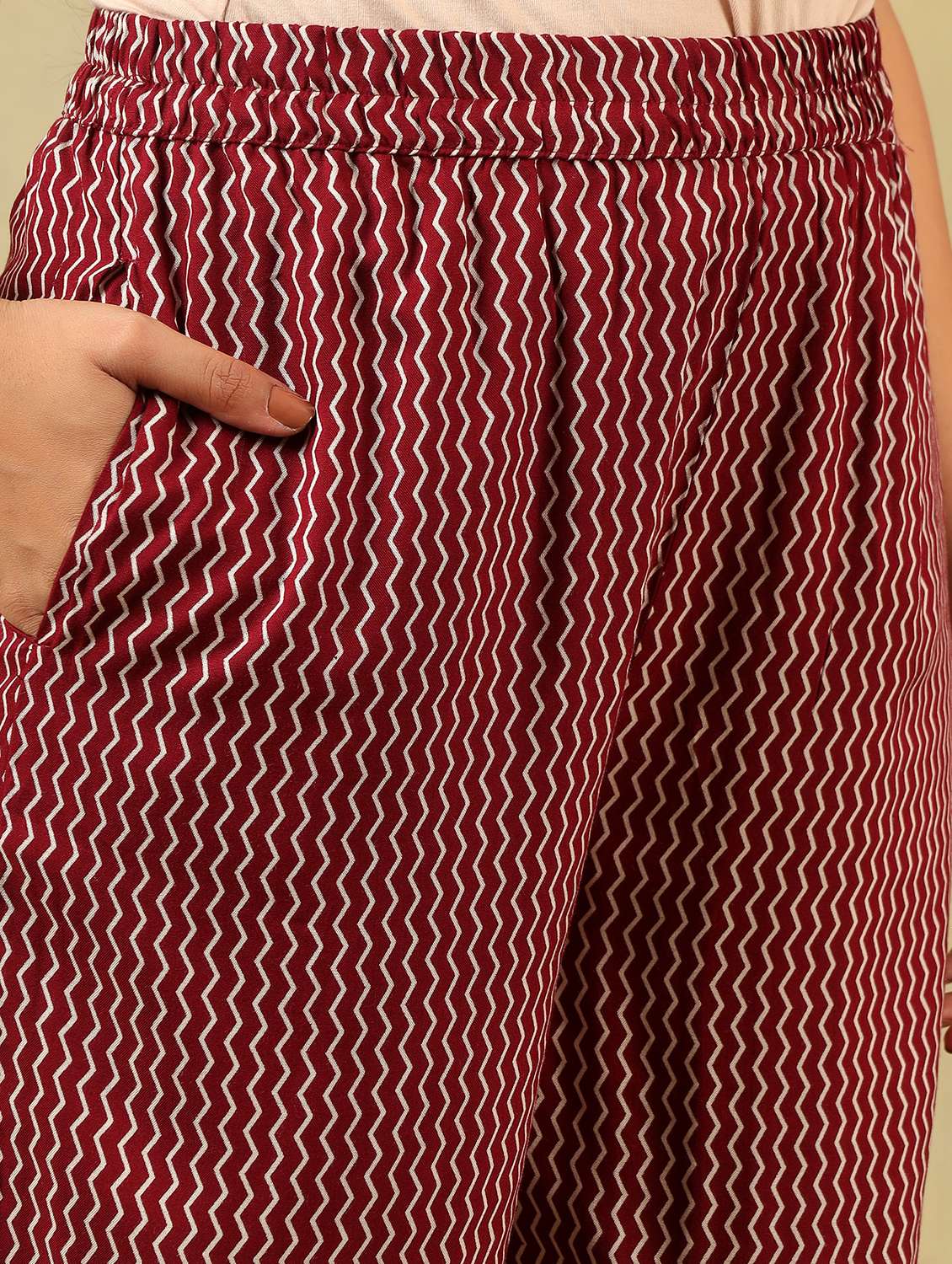 women floral three quarter sleeve kurta pant set - 22326605 -  Standard Image - 5