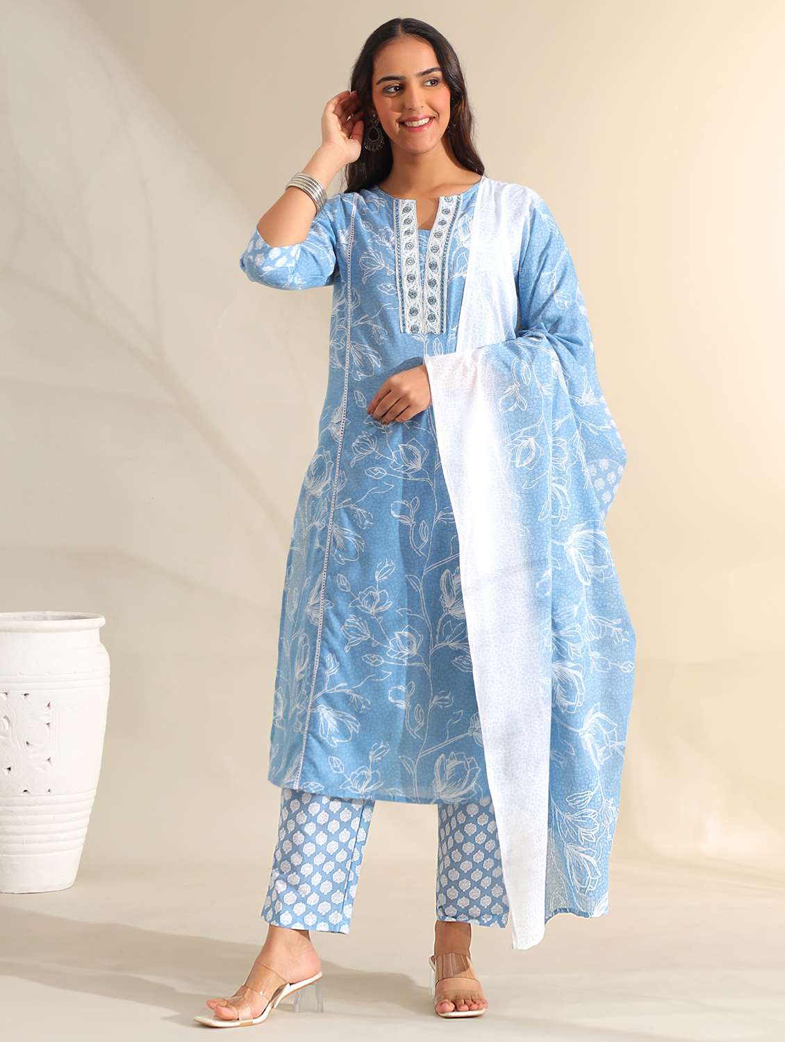 women floral three quarter sleeve kurta pant with dupatta set