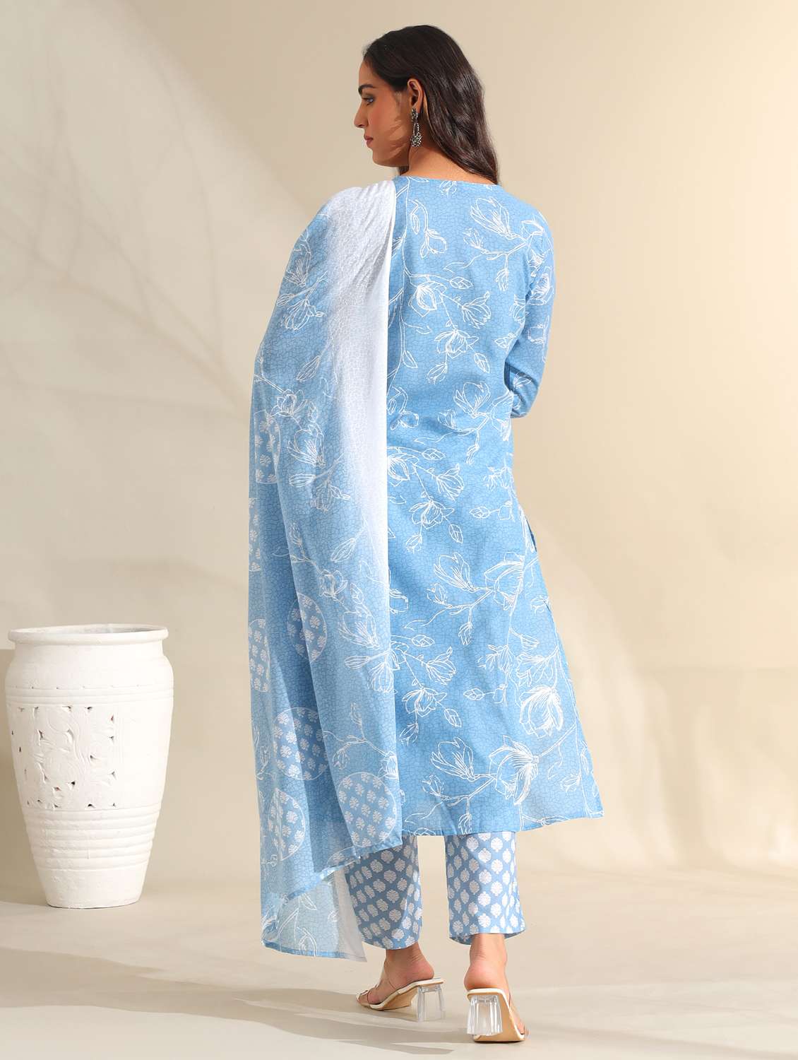 women floral three quarter sleeve kurta pant with dupatta set - 22326625 -  Standard Image - 3