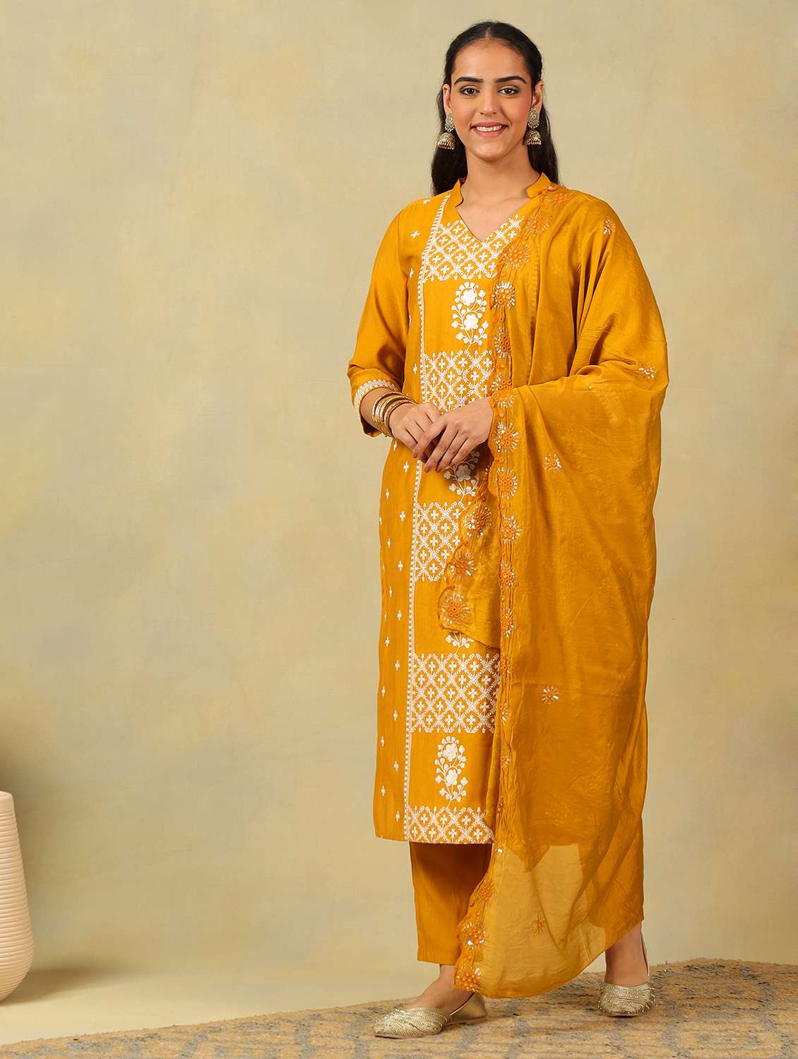 women solid with work mandarin neck kurta pant with dupatta set