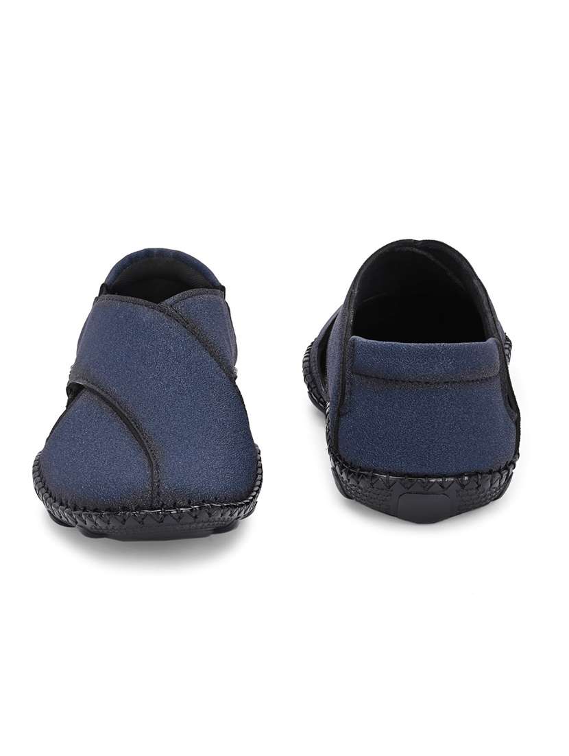 men blue slip on sandal - 22327578 -  Standard Image - 5