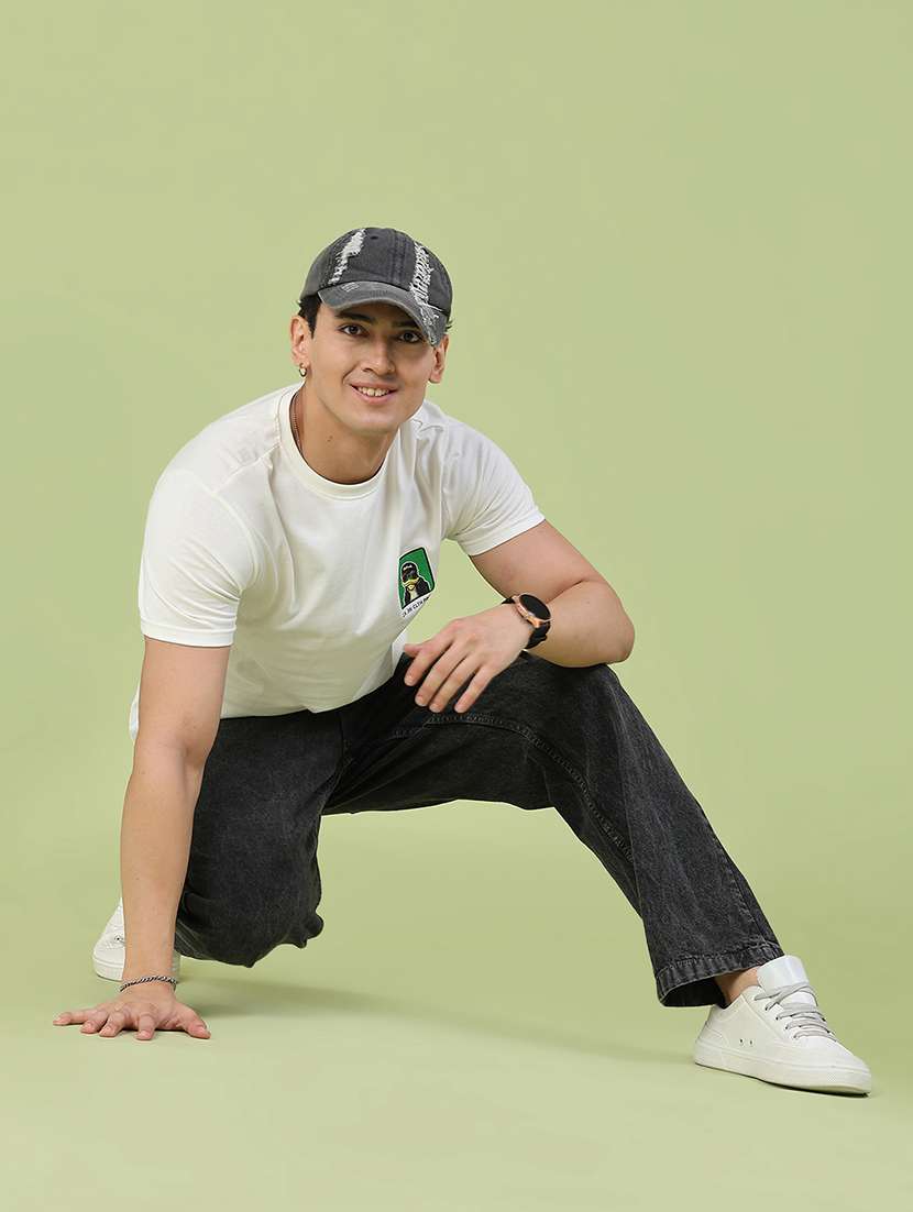 men washed mid rise full length relaxed fit jeans - 22328037 -  Standard Image - 5
