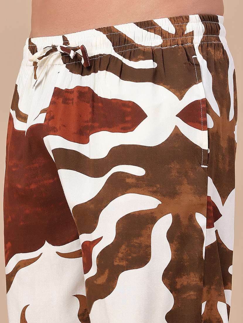 men printed short sleeves shirt and shorts co-ord set - 22328491 -  Standard Image - 5